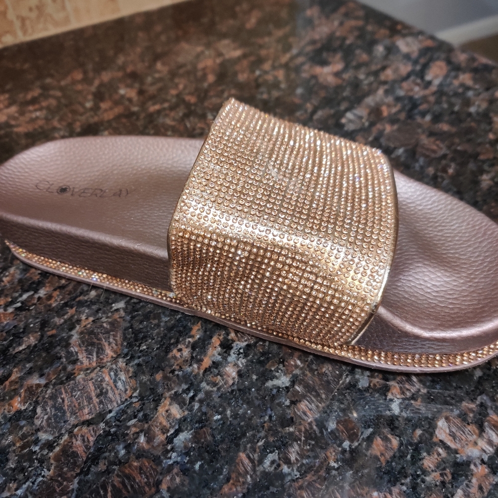 Cloverlay Bling slide-ins